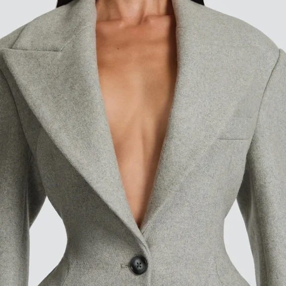 Tailored Long Trench Coat in Light Gray - Picture 4 of 6